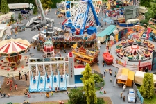 FALLER 140460 - H0 - Kirmes Jahrmarktvergnügen